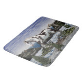 Kastanje en witte verf paard in de sneeuw badmat (Gekanteld)