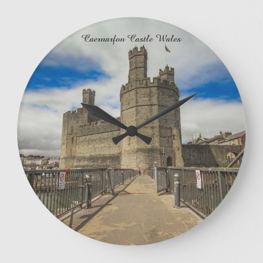 Kasteel Caernarfon Wales. Grote Klok (Voorkant)
