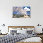 Kasteel Geyser met regenboog, Yellowstone National Canvas Afdruk (Insitu (Slaapkamer))