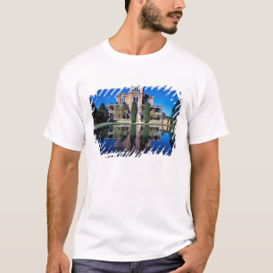 Kasteel Larnach, Dunedin, Nieuw-Zeeland T-shirt