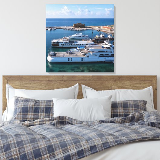Kasteel van Paphos en boten Canvas Afdruk (Insitu (Slaapkamer))
