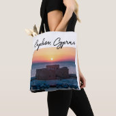 Kasteel van Paphos Zonsondergang en handtekening Tote Bag (Dichtbij)