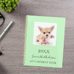 Kat aangepaste foto mint groen planner<br><div class="desc">Een groene achtergrond. Personaliseer en voeg uw foto,  jaar,  naam en een tekst toe. De naam is in het zwart geschreven met een groot modern handschrift.</div>