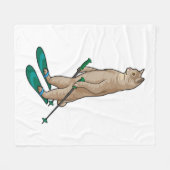 Kat als Skier met skipolen en skipolen Fleece Deken (Voorkant (Horizontaal))