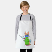 Kat bij vaccinatie met spuit schort (Gedragen)