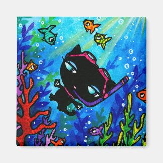 Kat Bobbin zwemt met de Fish Cat Magnet