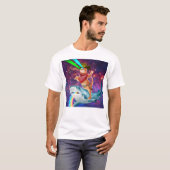 Kat Cowboy die een haai met een regenboog beweegt T-shirt (Voorkant volledig)