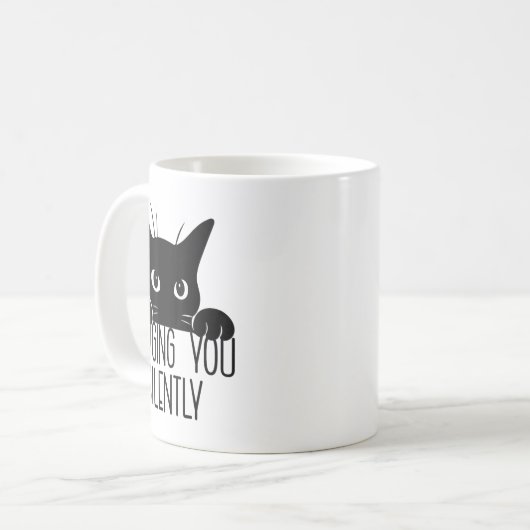 Kat die je stilletjes beoordeelt, grappige zwarte  koffiemok (Voorkant links)