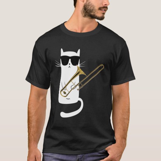 Kat draagt zonnebril spelen trombone t-shirt (Voorkant)