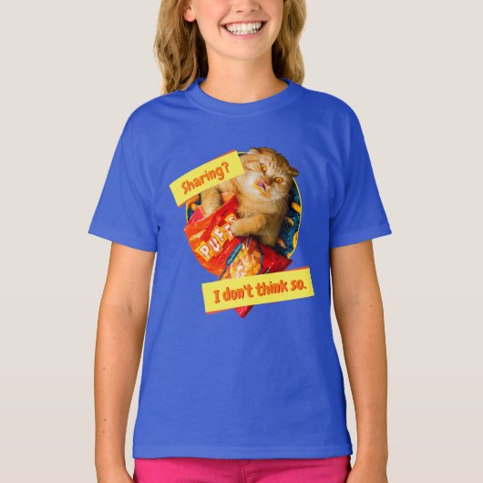 Kat Eating Cheese Puffs T-shirt (Voorkant)