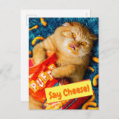Kat Eating Cheese Puffs Uitnodiging Briefkaart (Voorkant / Achterkant)