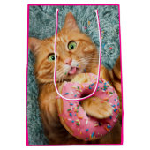 Kat Eating Donut Medium Cadeauzakje (Achterkant)