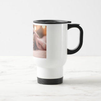Kat eerst, koffie tweede reisbeker
