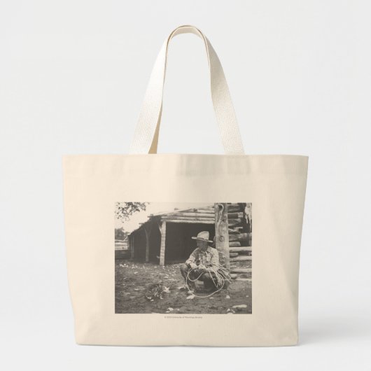 Kat eet uit een koffieblik. grote tote bag (Voorkant)