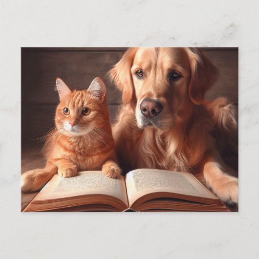 Kat en hond lezen van een boek briefkaart (Voorkant)