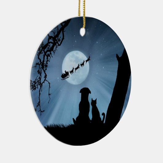 Kat en hond met Kerstman en slee Keramisch Ornament (Rechts)