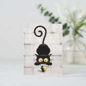 Kat en muis met tekenfilm op kaasdeeg briefkaart (Staand voorkant)