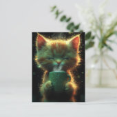 Kat geniet van wat koffie briefkaart (Staand voorkant)