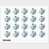 Kat glijdt langs Eiffeltoren – Ronde stickers uit (Vel)
