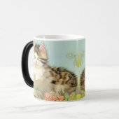  Kat Illustratie met roze bloemen Magische Mok (Voorkant links)