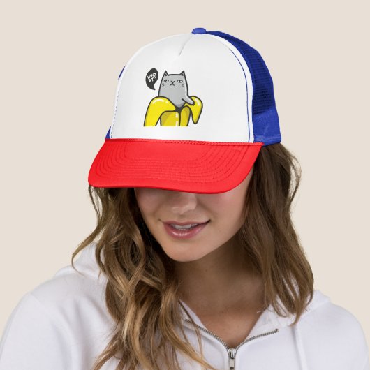 Kat in bananen trucker pet (In situ)