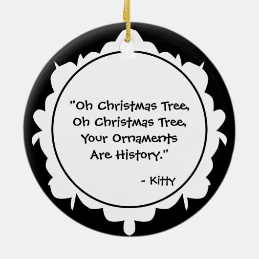 Kat in de kerstboom Funny Personalized Keramisch Ornament (Achterkant)