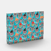 Kat in de pet fotoblokken (Links)