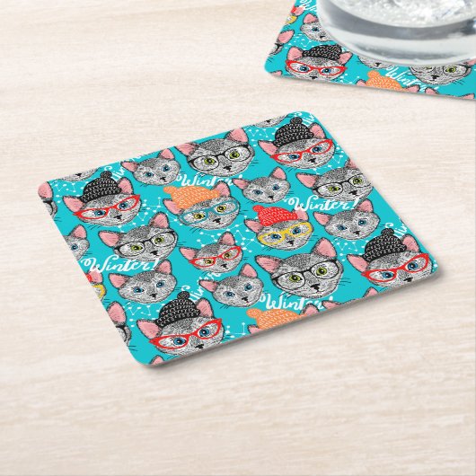 Kat in de pet kartonnen onderzetters (Schuin)