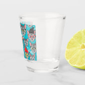 Kat in de pet shot glas (Rechts)