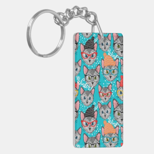 Kat in de pet sleutelhanger (Voorkant Links)