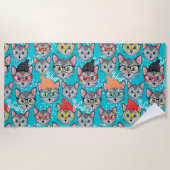 Kat in de pet strandlaken (Voorkant)