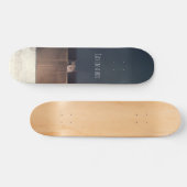 Kat in een doos. De Zen-kat-meester. Persoonlijk Skateboard (Horizontaal)