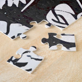 Kat in een zwart-wit Mardi Gras masker Legpuzzel (Zijkant)