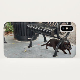 Kat in het park Case-Mate iPhone case