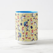 Kat in het Pet | geel patroon Tweekleurige Koffiemok (Center)