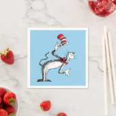 Kat in het Pet neemt een boog Servet (Insitu)