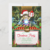 Kat in het Santa Claus-pet biedt kerstcadeau Kaart (Voorkant)