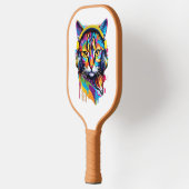 Kat in hoofdtelefoon pickleball paddle (Links)