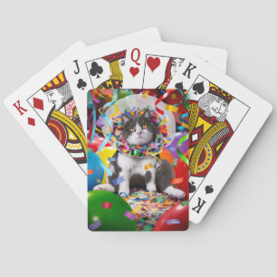 Kat in partijkloon pokerkaarten