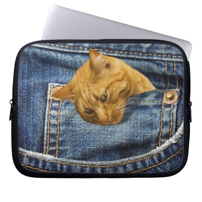 Kat in spijkerbroek grappige illusie laptop sleeve (Voorkant)