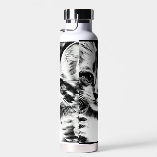 Kat in zwart-wit kat waterfles (Rechts)