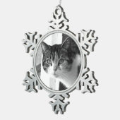 Kat in zwart-wit tin sneeuwvlok ornament (Rechts)