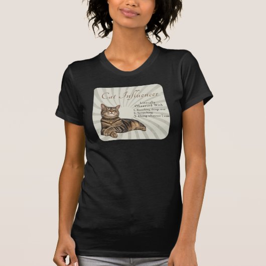 Kat Influencer Letterlijk Geobsedeerd T-shirt (Voorkant)