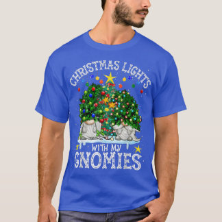 Kat kerstlicht vol met mijn gnomen om te oud te wo t-shirt