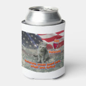 Kat keurt veteraan voor een leven lang vriend goed blikjeskoeler (Blikje Voorkant)