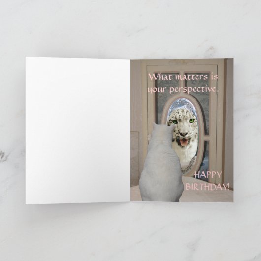  kat kijkt in de spiegel kaart (Binnen)