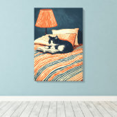 kat lezend in bed canvas afdruk (Insitu (Houten vloer))