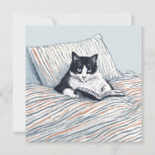 kat lezend in bed kaart (Voorkant)