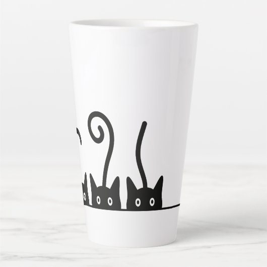 Kat lijn tekening. Drie katjes. Wereld Kattendag. Latte Mok (Voorkant)