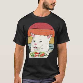Kat Meme Funny, Retro Yelling at Cats Eating Salad T-shirt